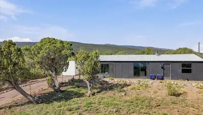 548 Gunsmoke Road, Sandia Park, NM 87047 