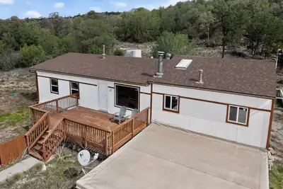 61 East Trail, Edgewood, NM 87015 