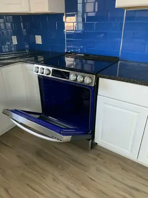 914 Gatewood Avenue SW, Albuquerque, NM 87105 
