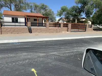 914 Gatewood Avenue SW, Albuquerque, NM 87105 