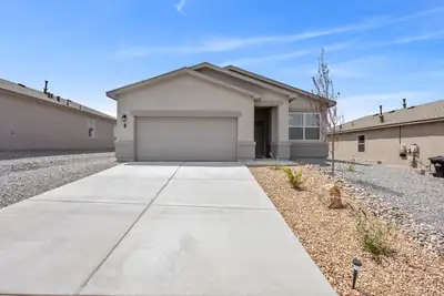79 Tome Vista Drive, Los Lunas