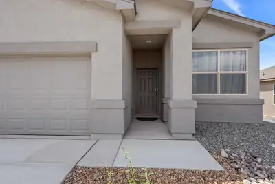 79 Tome Vista Drive, Los Lunas, NM 87031 