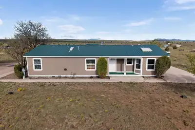 74 Coyote Loop, Moriarty, NM 87035 
