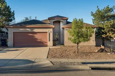6101 Loro Avenue NW, Albuquerque, NM 87114 