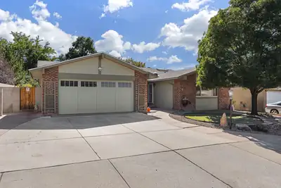 8132 Otero Avenue NE, Albuquerque, NM 87109 