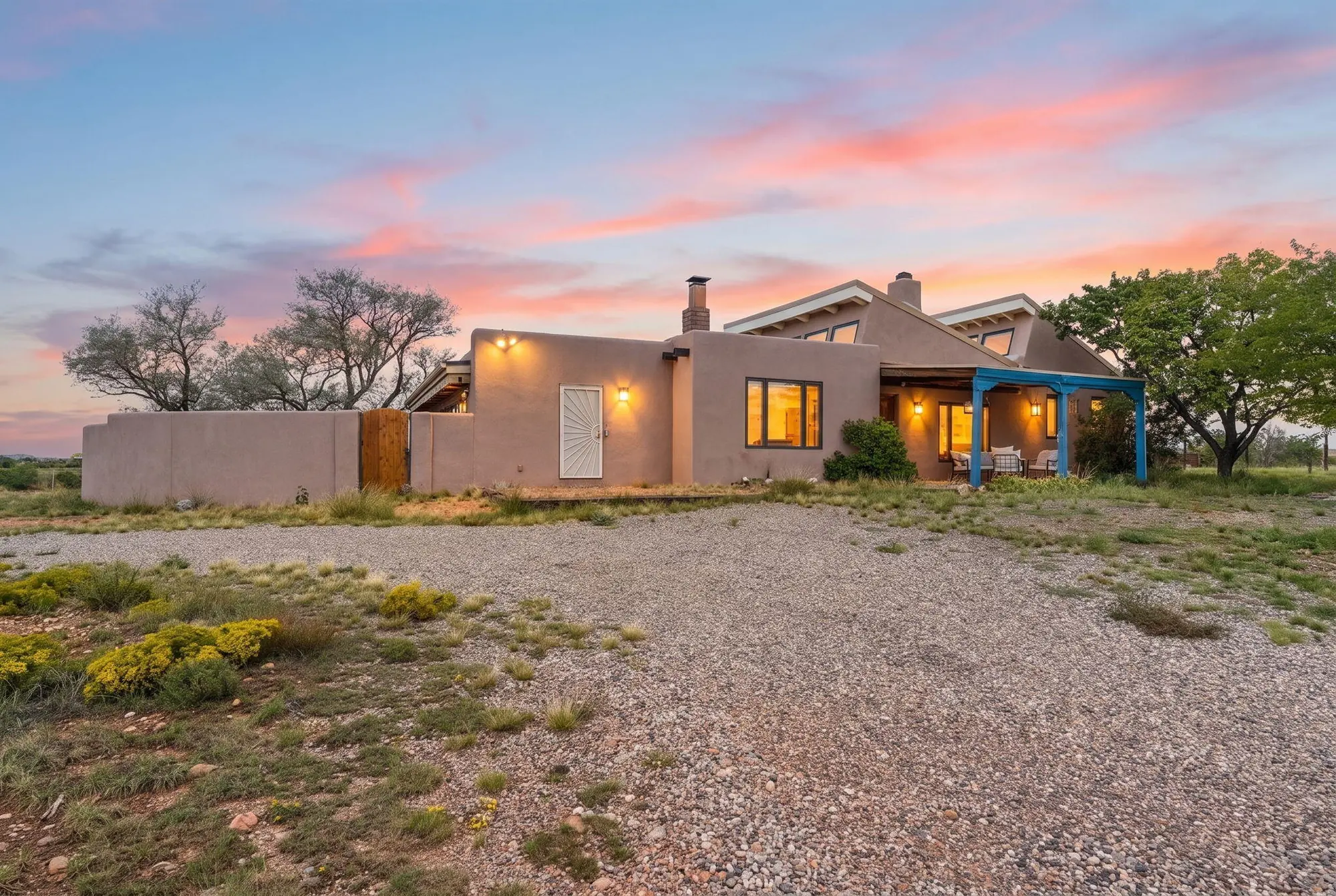 79 Cerro Del Alamo, Santa Fe, NM 87507