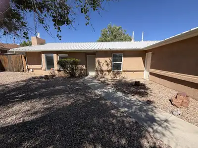 3325 21st Avenue SE, Rio Rancho, NM 87124 