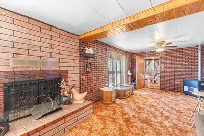 835 County Rd 41, Velarde, NM 87582 