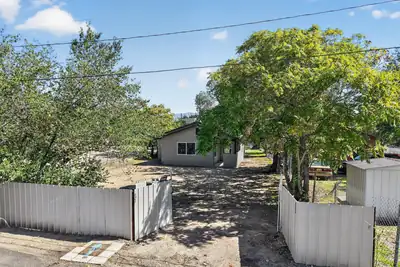 820 Commercial Street SE, Albuquerque, NM 87102 