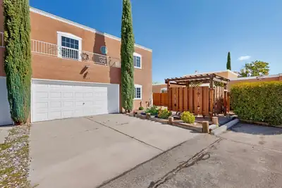 6623 Saint Josephs Avenue NW, Albuquerque, NM 87120 