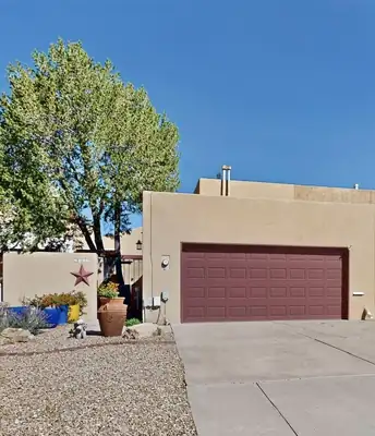 2925 Cutler Avenue NE, Albuquerque, NM 87106 