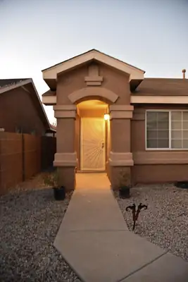 7619 Greywolf Road SW, Albuquerque, NM 87121 