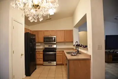 7619 Greywolf Road SW, Albuquerque, NM 87121 