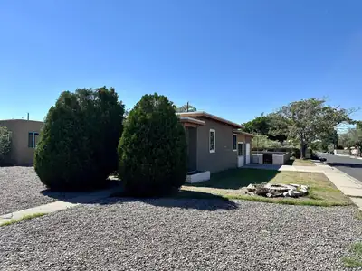 701 Cardenas Drive SE, Albuquerque, NM 87108 