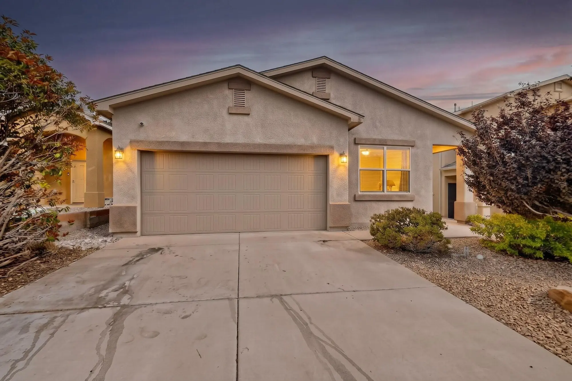 10735 Antler Tool Road SW, Albuquerque, NM 87121