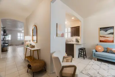 6105 Santa Fe Trail Drive NE, Rio Rancho, NM 87144 