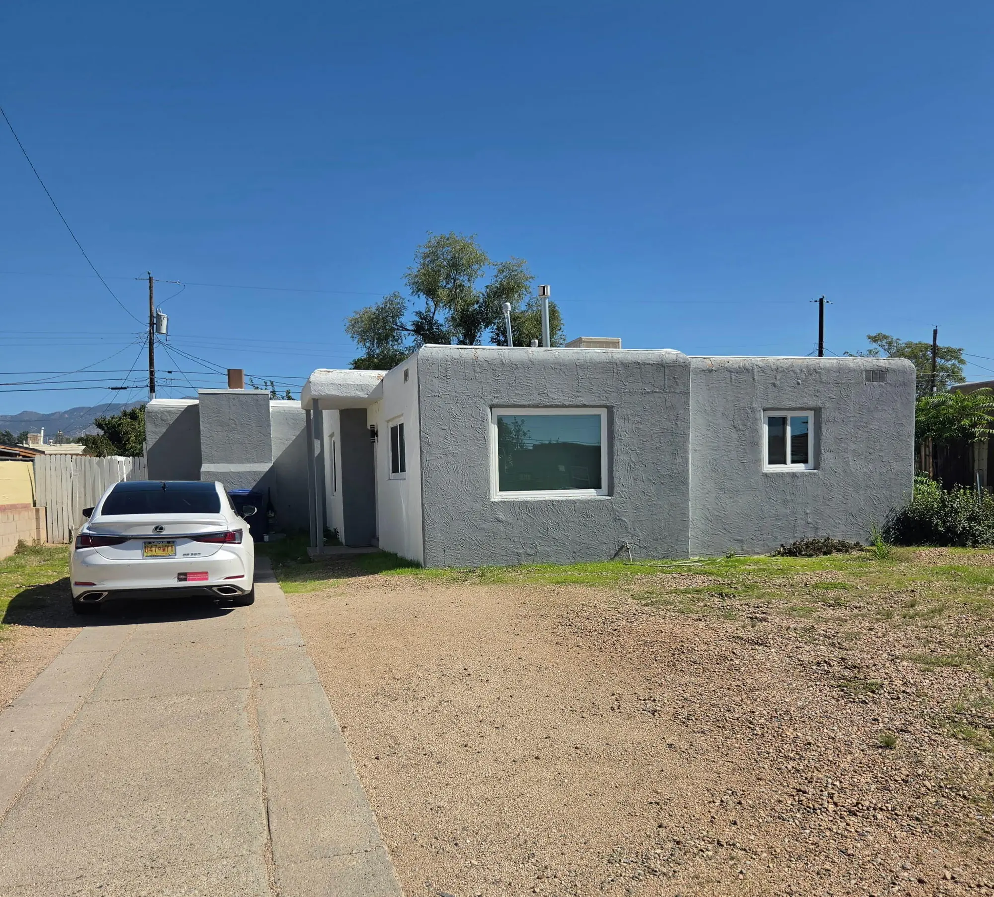 2918 Manzano Street NE, Albuquerque, NM 87110