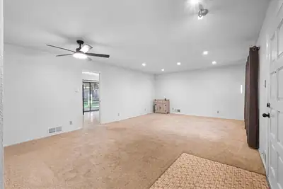 8423 Palo Duro Avenue NE, Albuquerque, NM 87111 