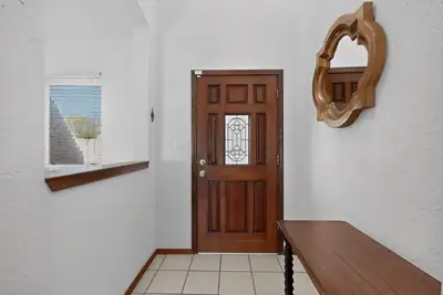 5015 Calle De Carino NE, Albuquerque, NM 87111 