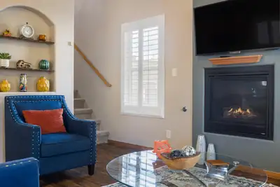 5735 Strand Loop SE, Albuquerque, NM 87105 