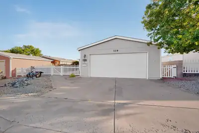 119 Sunrise Bluffs Drive, Belen