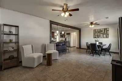 4020 Palo Duro Avenue NE, Albuquerque, NM 87110 