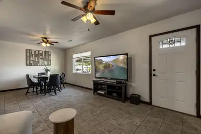 4020 Palo Duro Avenue NE, Albuquerque, NM 87110 