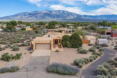 105 Watson Court, Corrales, NM 87048 