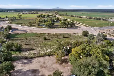 1664 Los Lentes Road SE, Los Lunas, NM 87031 