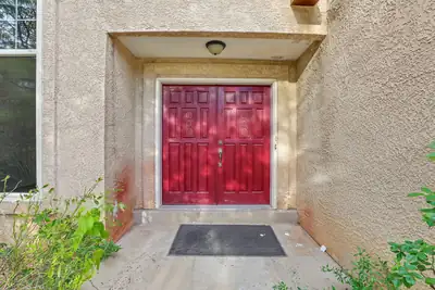 2705 La Silla Dorada, Santa Fe, NM 87505 