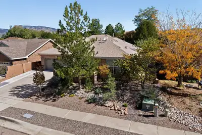 1204 Cannonade Court SE, Albuquerque, NM 87123 