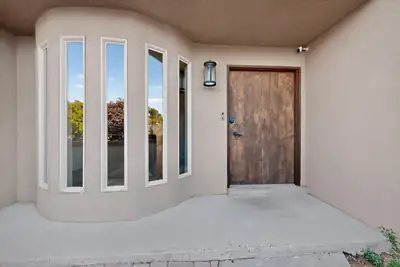 3016 El Marta Court NE, Albuquerque, NM 87111 