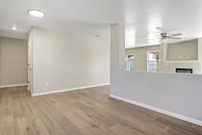 7928 Stephan Road SW, Albuquerque, NM 87121 