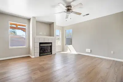 7928 Stephan Road SW, Albuquerque, NM 87121 
