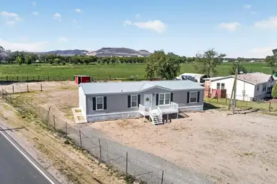 704 Juan P Sanchez Road SW, Los Lunas, NM 87031 