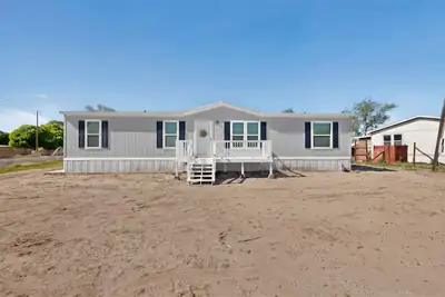 704 Juan P Sanchez Road SW, Los Lunas, NM 87031 