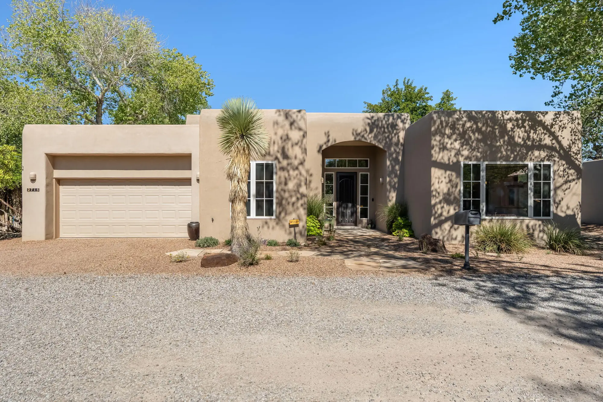 2715 Rio Encantado Court NW, Albuquerque, NM 87107