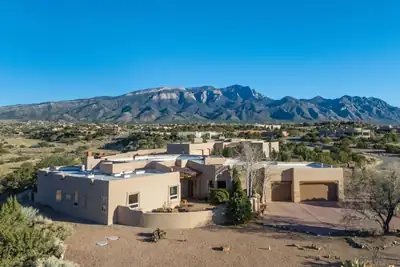4 Meadows Place, Placitas, NM 87043 