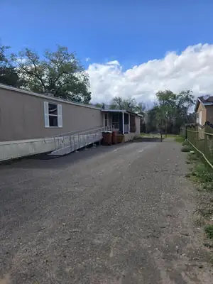 105 Country Court, Bernalillo
