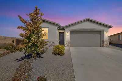 1354 Vallecito Court NW, Los Lunas