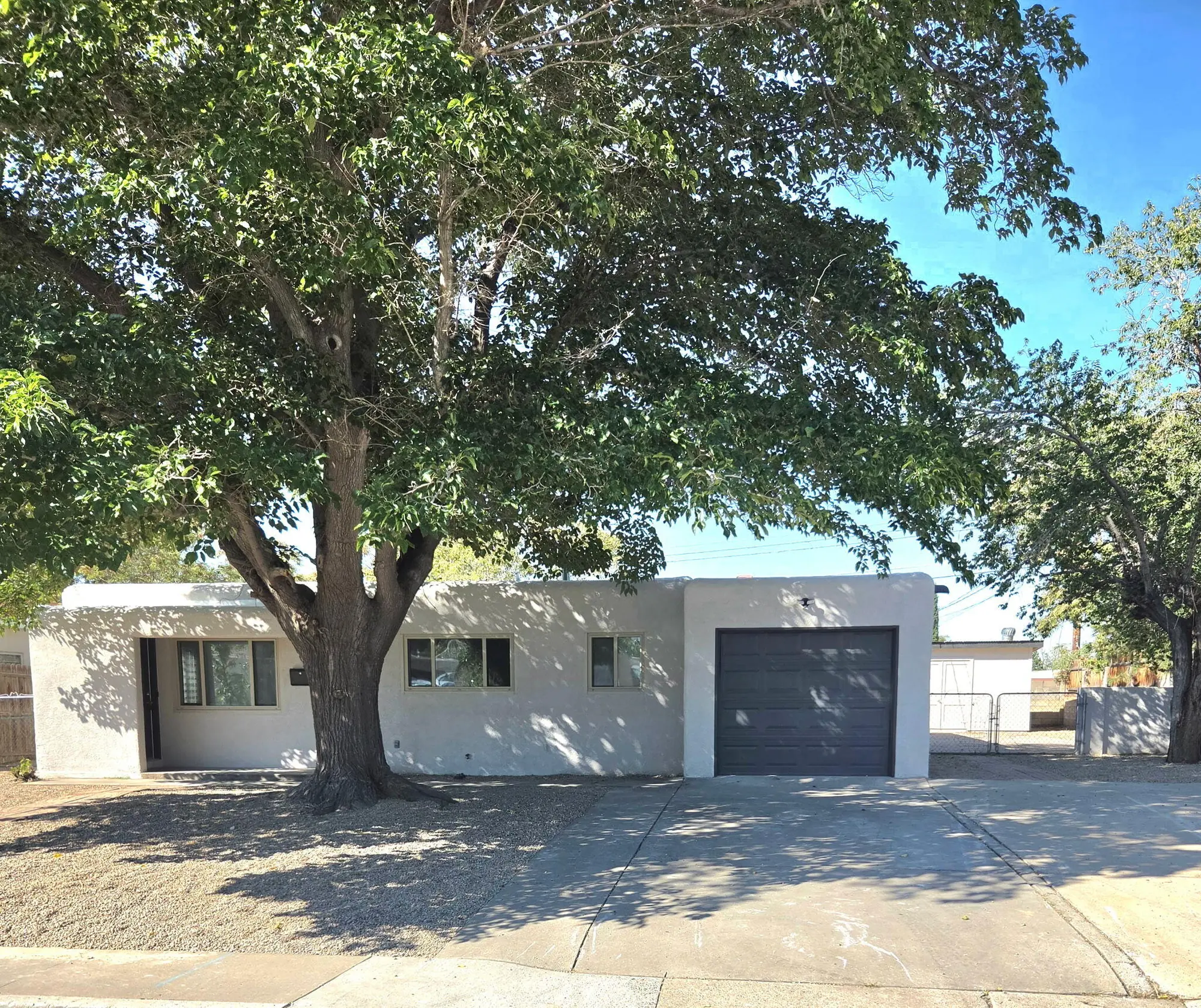 1705 Utah Street NE, Albuquerque, NM 87110