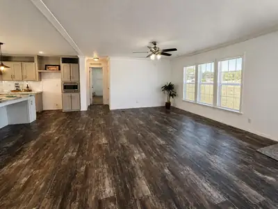 8 Camino Privado, Los Lunas, NM 87031 