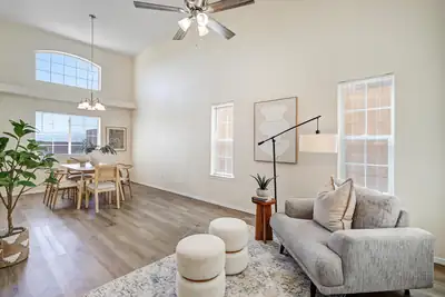 9924 Prestige Court NW, Albuquerque, NM 87114 