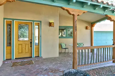 2109 Ryan Place NW, Albuquerque, NM 87107 