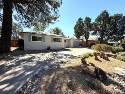 6404 Rogers Avenue NE, Albuquerque, NM 87110 