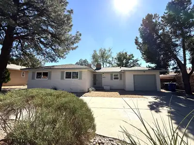 6404 Rogers Avenue NE, Albuquerque, NM 87110 
