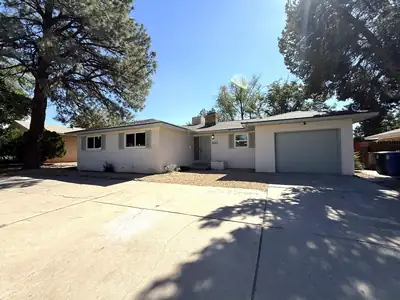 6404 Rogers Avenue NE, Albuquerque, NM 87110 