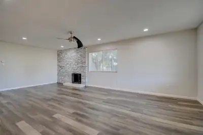 8132 Monterey East Avenue NE, Albuquerque, NM 87109 