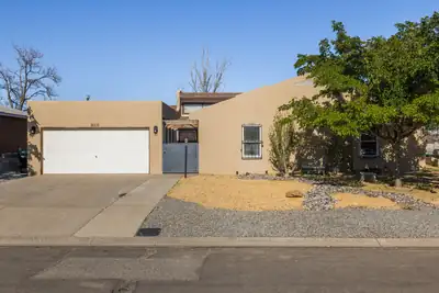 432 Stallion Road SE, Rio Rancho, NM 87124 