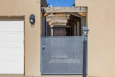 432 Stallion Road SE, Rio Rancho, NM 87124 